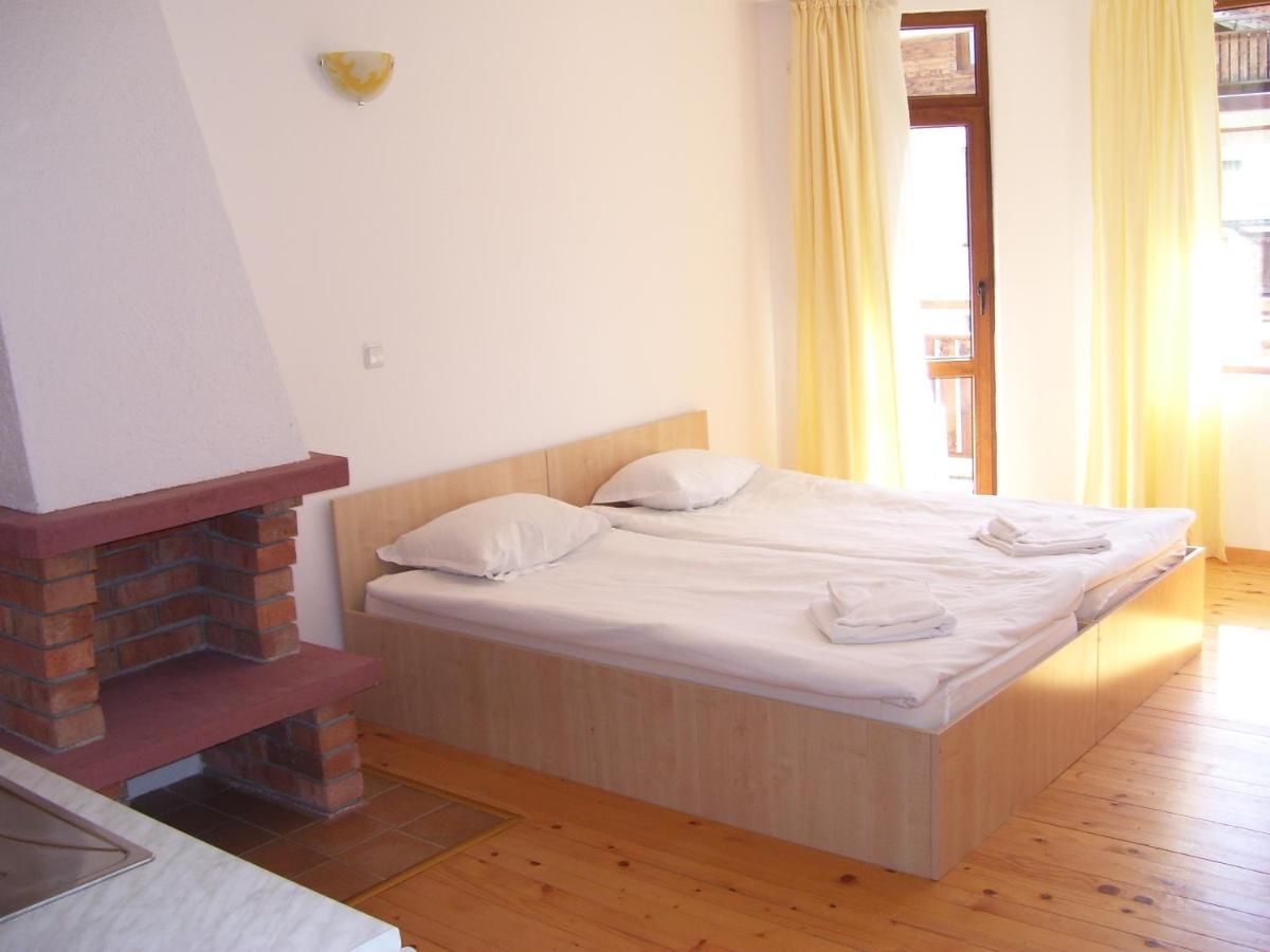 Апарт-отели Apartments Four Leaf Clover Bansko to rent Банско-20