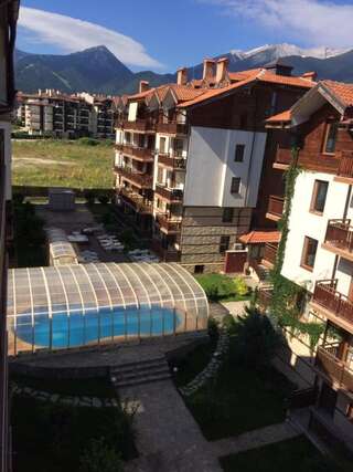 Апарт-отели Apartments Four Leaf Clover Bansko to rent Банско Номер-студио Делюкс с видом на горы-1